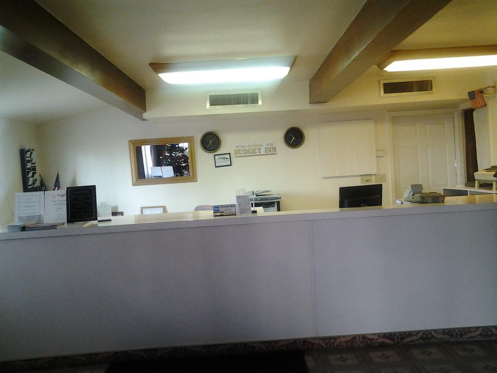 Budget Inn Tulare Exterior foto